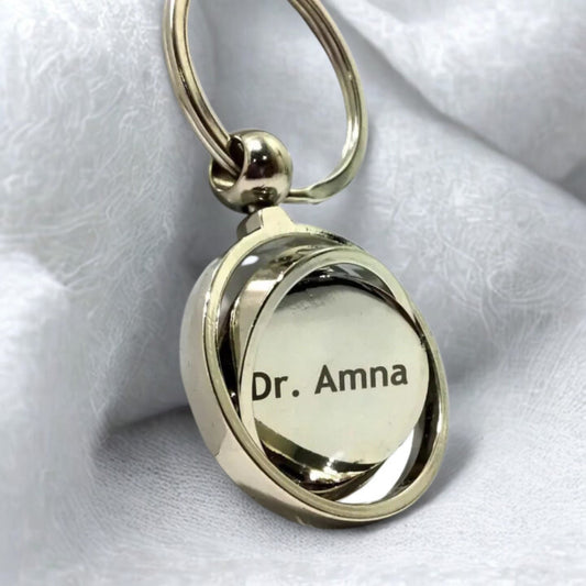 Customized Globe Metallic Keychain – Engraved Name Gift for Loved Ones
